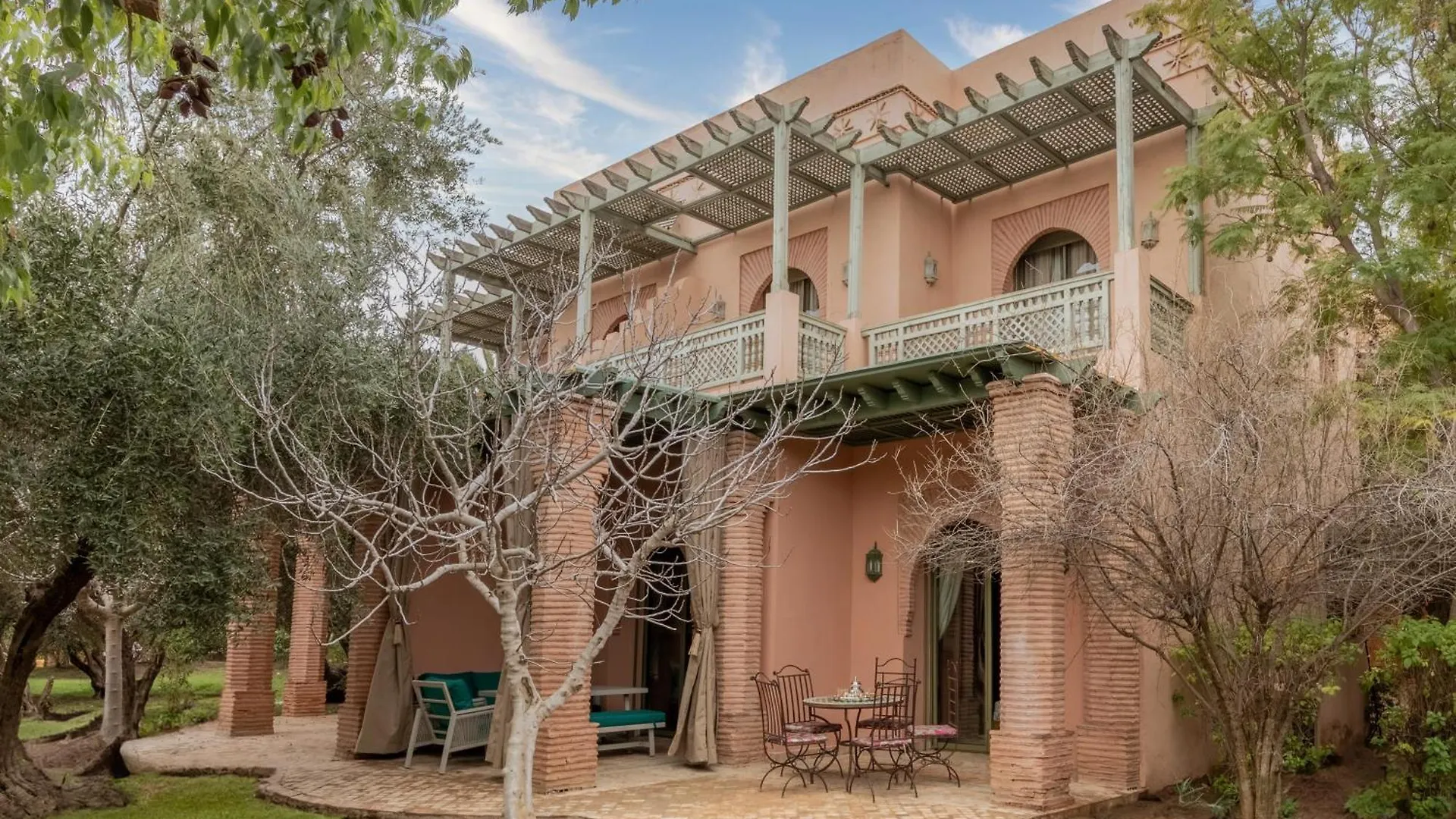 アパート Appartement De Luxe A Palmeraie Village 2 マラケシュ